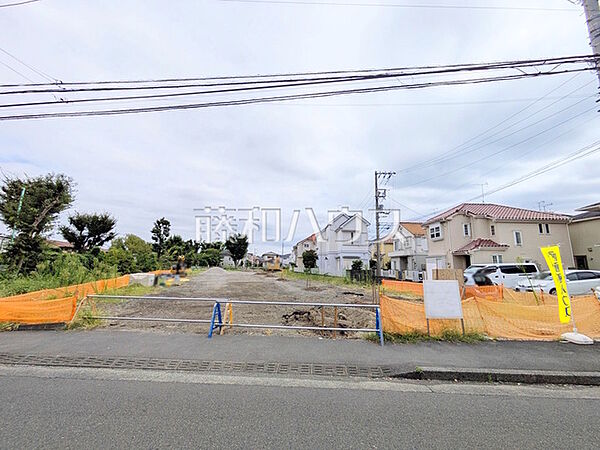 ≪現地外観≫学校や買い物施設も近く恵まれた住環境です◎　【府中市南町2丁目】