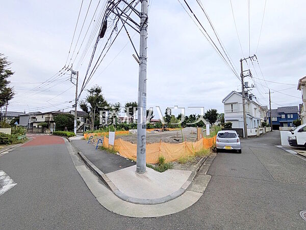 ≪接道状況≫周辺は落ち着いた雰囲気の住宅地です。小さなお子様がいるご家庭も安心です。　【府中市南町2丁目】