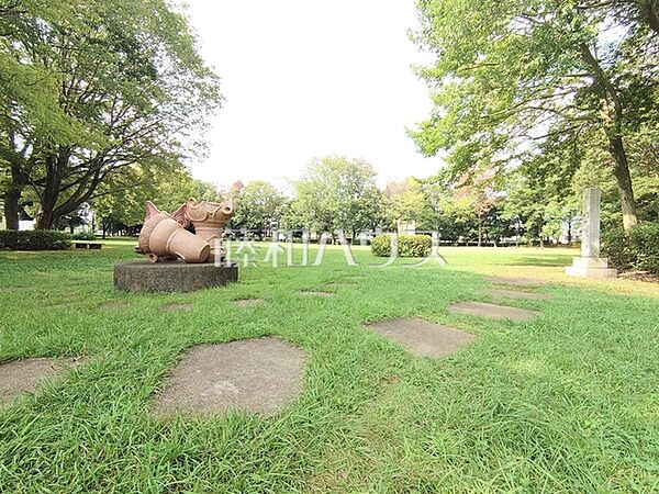 椚田遺跡公園 (1130m)