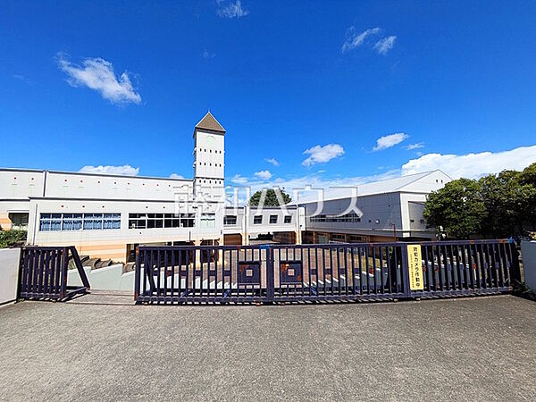 稲城市立稲城第五中学校 (520m)