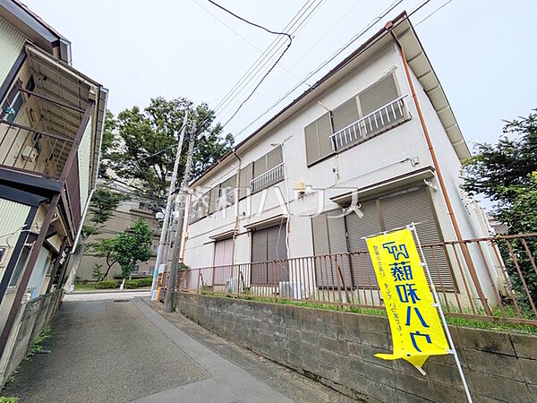 ≪現地外観（現況：古屋有）≫当社オリジナルの注文建築システム「ハウス会」では、お客様のご要望に合わせて建築会社をご紹介いたします。　【府中市晴見町1丁目】