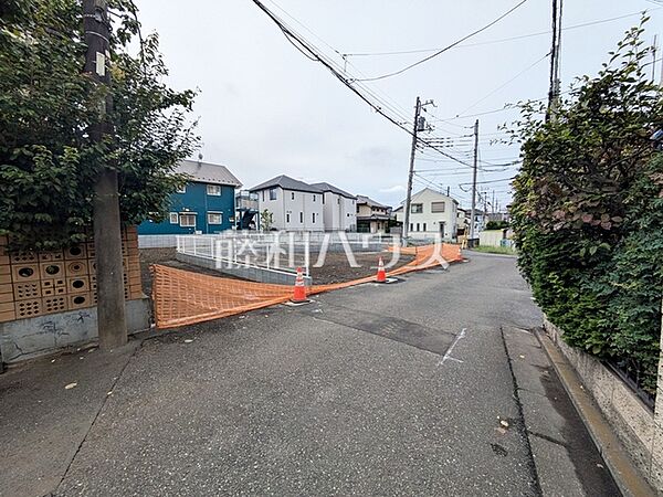 接道状況および現場風景　【国分寺市西恋ヶ窪3丁目】
