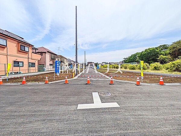 接道状況および現場風景　【小平市小川町1丁目】