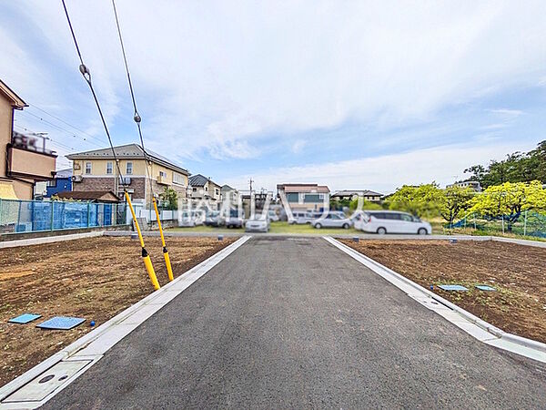 接道状況および現場風景　【小平市小川町1丁目】