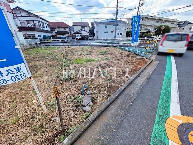 A号地 現地写真 【西東京市泉町6丁目】 建物のプレゼンをさせていただきますので、実際の完成イメージを思い描いていただくことができます。お気軽にお問合せ下さい。