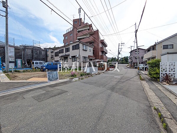 接道状況および現場風景　【志木市本町2丁目】