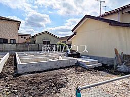 東京都三鷹市大沢３丁目