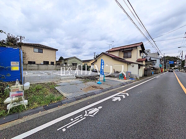 接道状況および現場風景　【三鷹市大沢3丁目】