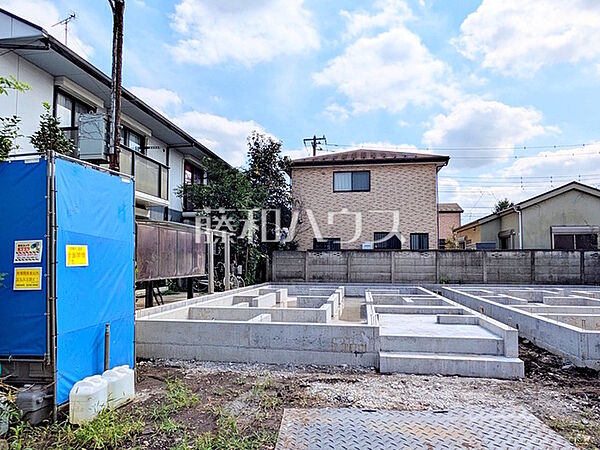 B号棟　外観　【三鷹市大沢3丁目】