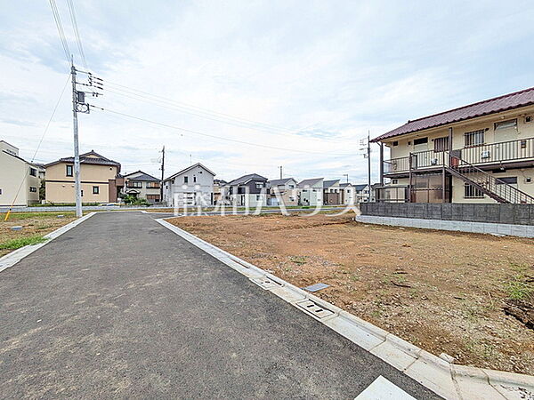 接道状況および現場風景　【小平市小川町2丁目】