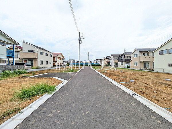 接道状況および現場風景　【小平市小川町2丁目】