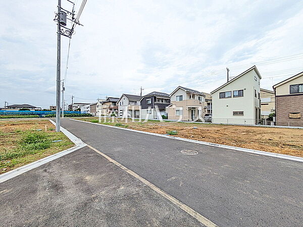 接道状況および現場風景　【小平市小川町2丁目】