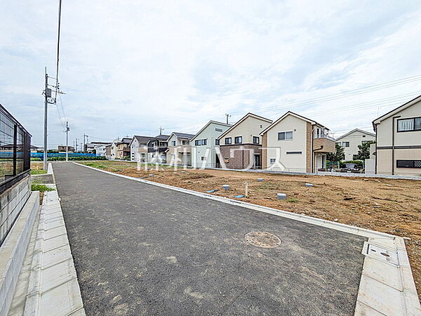 接道状況および現場風景　【小平市小川町2丁目】