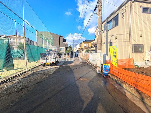 接道状況および現場風景　【練馬区南大泉5丁目】