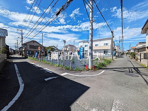 接道状況および現場風景　【小金井市東町1丁目】 物件の事、諸費用の事など、小さな疑問もお気軽にご連絡・ご相談下さい。