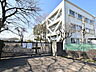 周辺：昭島市立武蔵野小学校 (830m)