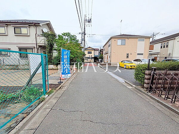 接道状況および現場風景　【三鷹市北野4丁目】