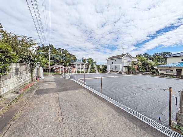 接道状況および現場風景　【武蔵村山市中藤1丁目】
