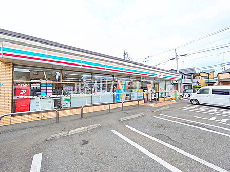 セブンイレブン新座畑中3丁目店 (570m)