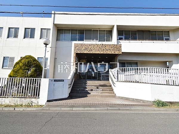 砂川学習館 (970m)