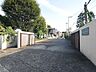 周辺：ルーテル学院大学 (950m)