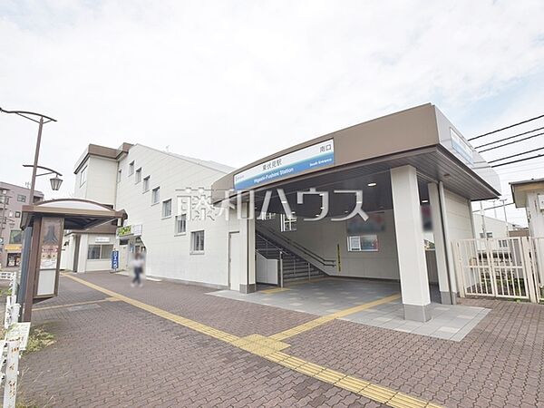 東伏見駅 (1580m)