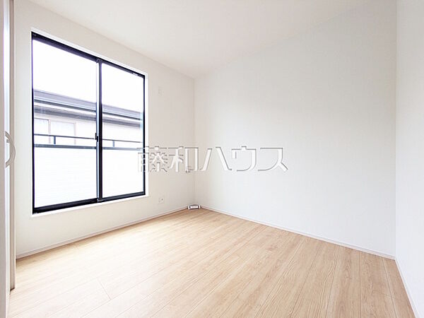 居室　【小平市小川西町5丁目】