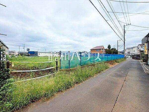 接道状況および現場風景　【東久留米市下里2丁目】東久留米市下里2丁目に全9区画の宅地が登場致します！