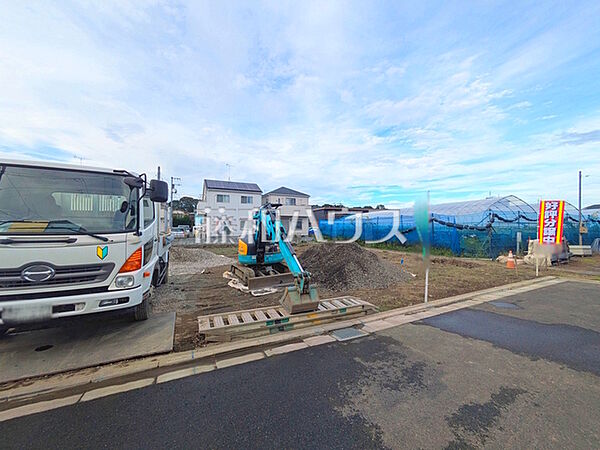 ≪現地外観≫物件の事、諸費用の事など、小さな疑問もお気軽にご連絡・ご相談下さい。 　【府中市日新町2丁目】