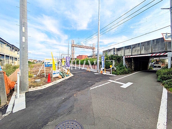 接道状況および現場風景　【府中市白糸台4丁目】