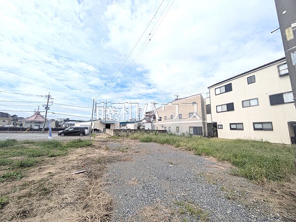 現地写真　【朝霞市膝折町4丁目】