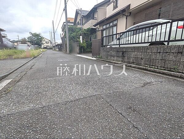 南道路公道。
