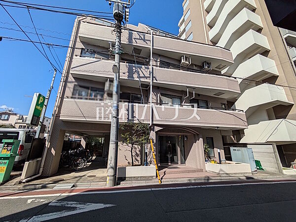 外観　【マートルコート杉並方南町】