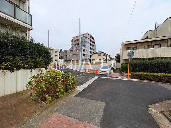 接道状況および現場風景　【練馬区早宮4丁目】