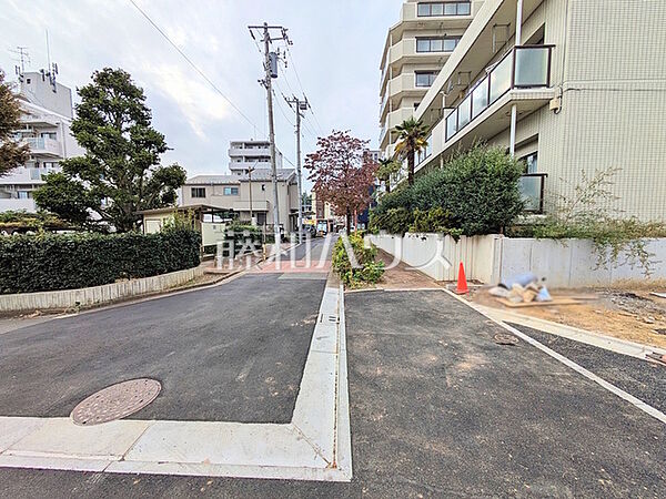 接道状況および現場風景　【練馬区早宮4丁目】