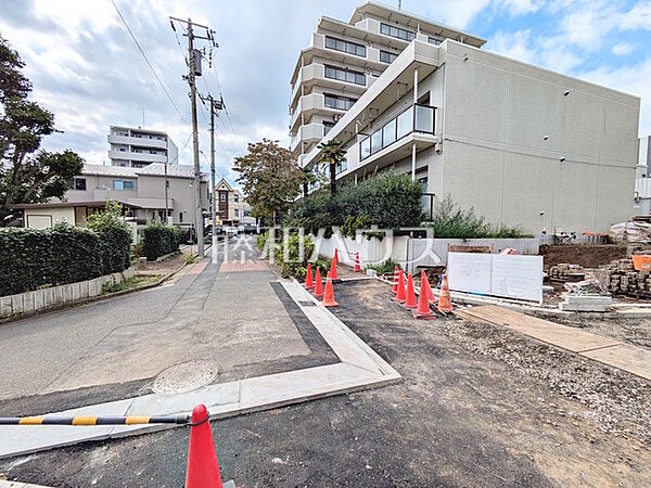 接道状況および現場風景　【練馬区早宮4丁目】