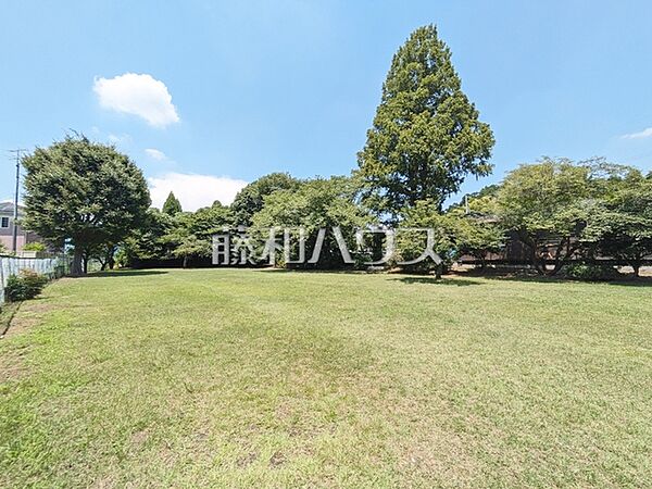 南楢原児童遊園 (800m)