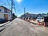 外観：接道状況および現場風景　【東久留米市中央町4丁目】 見学はしたいけど、なかなか時間が取れない・・・そんな方に出勤前や仕事終わりにマイホームを見学できるサポートをいたします。