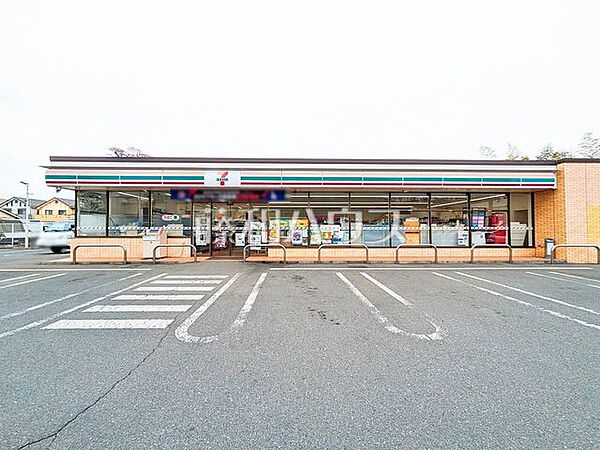 セブン-イレブン 八王子横川東店 (1210m)