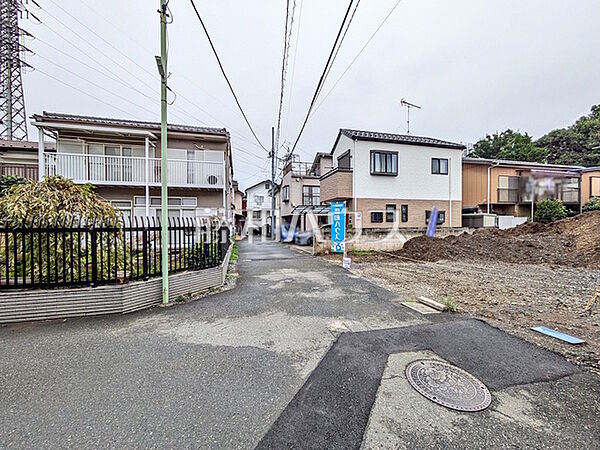接道状況および現場風景　【国分寺市西恋ヶ窪1丁目】