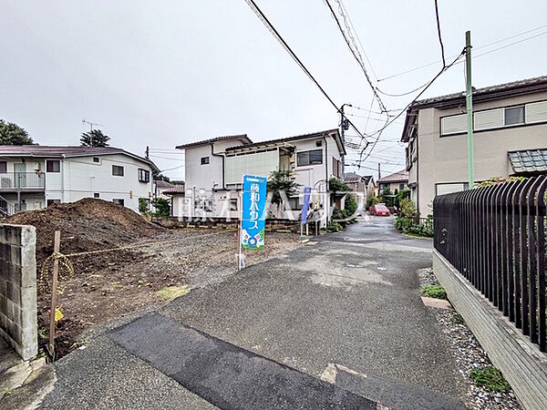 接道状況および現場風景　【国分寺市西恋ヶ窪1丁目】