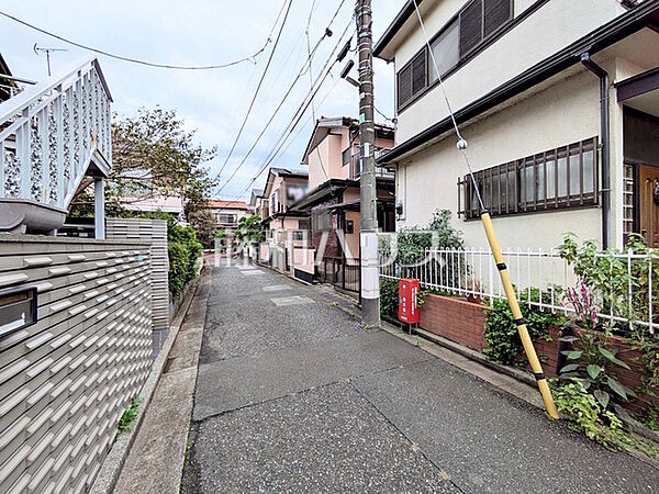接道状況および現場風景　【練馬区南大泉2丁目】