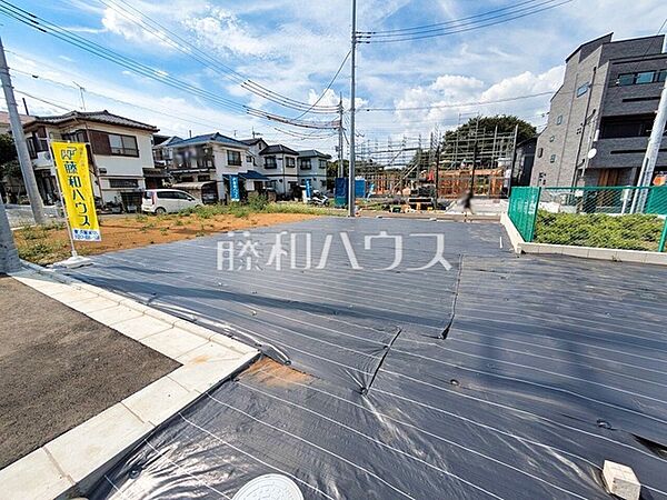 現場風景　【西東京市中町6丁目】 建物のプレゼンをさせていただきますので、実際の完成イメージを思い描いていただくことができます。お気軽にお問合せ下さい。