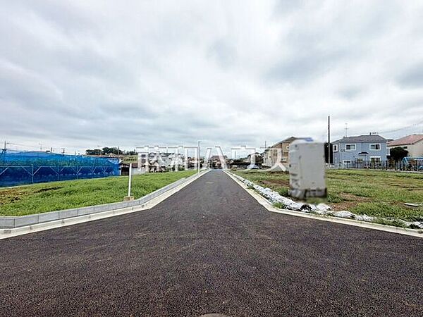 接道状況および現場風景　【西東京市中町6丁目】西武新宿線「東伏見」駅 徒歩17分  西武池袋線「保谷」駅 徒歩21分