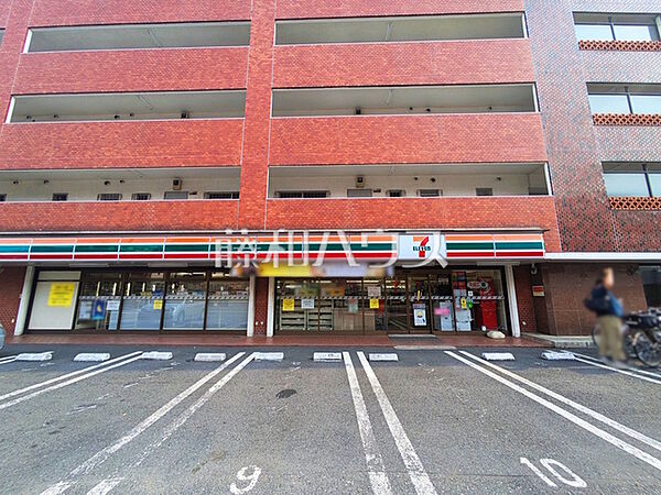 セブン-イレブン練馬土支田店 (440m)