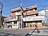 周辺：かくの木薬局新堀店 (440m)