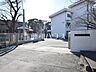 周辺：日野市立滝合小学校 (210m)