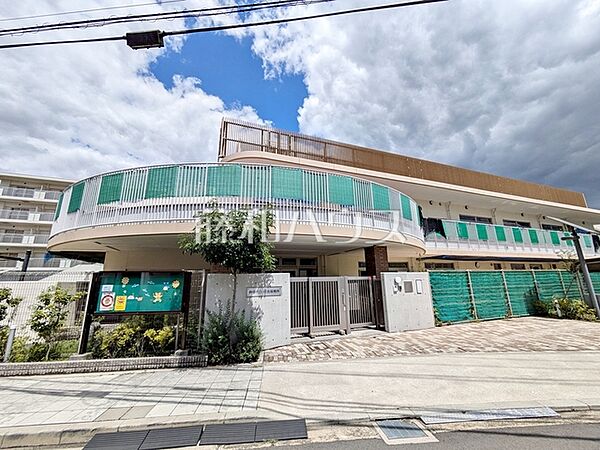 住吉保育所 (210m)