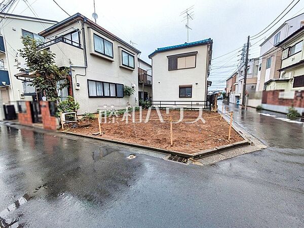 現地写真　【西東京市中町4丁目】日当たり良好な、南側・西側の角地！　