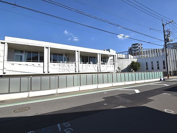 新座市立大和田小学校 (2520m)